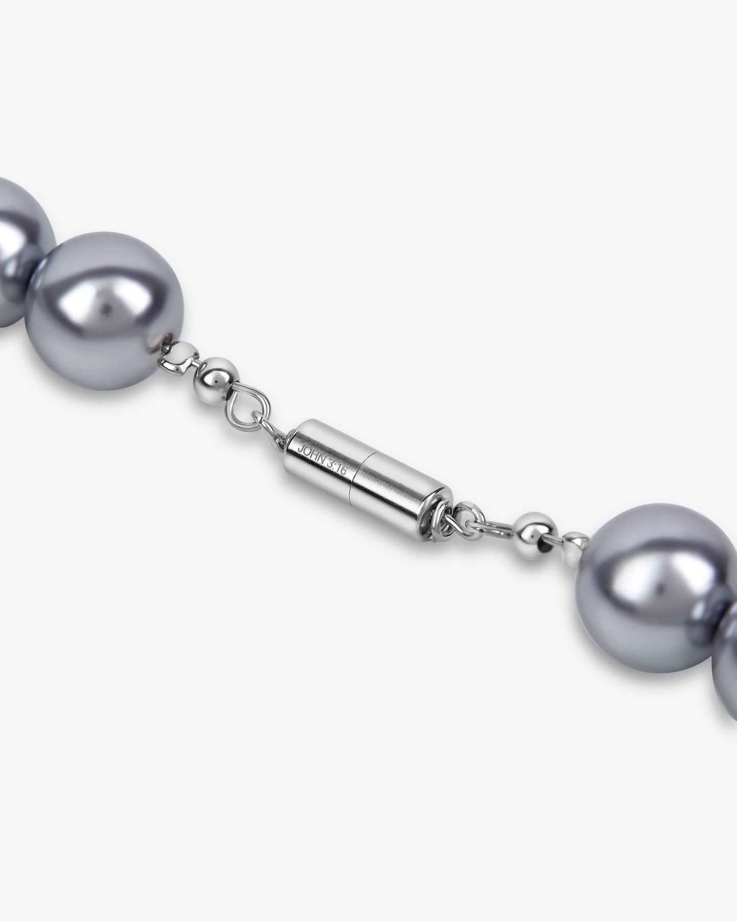 SILVER PEARL NECKLACE
